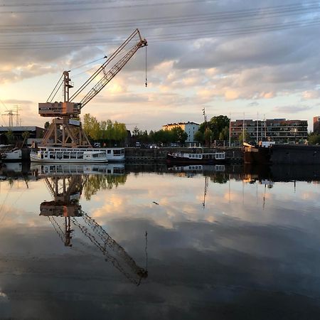 Schiffshotel "Schlafen Im Hafen" Hamburg Zewnętrze zdjęcie
