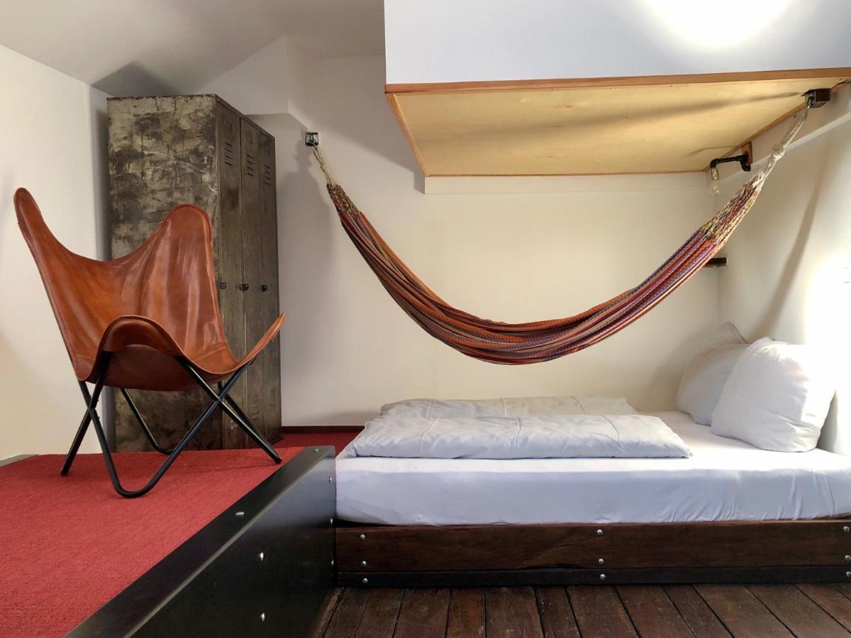 Schiffshotel "Schlafen Im Hafen" Hamburg Zewnętrze zdjęcie